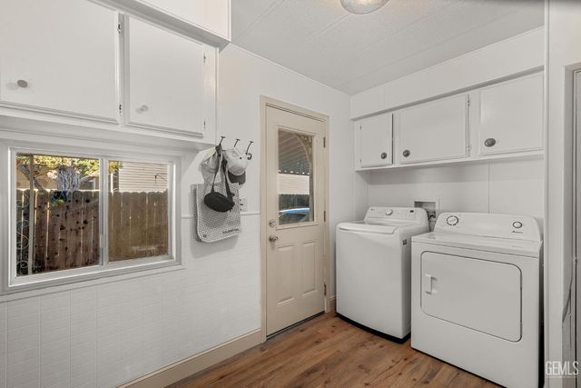 8536 Kern Canyon Road 195, Bakersfield, CA 93306