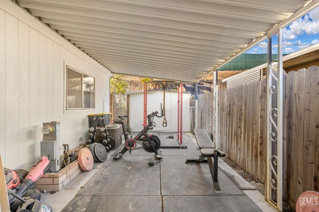 8536 Kern Canyon Road 195, Bakersfield, CA 93306