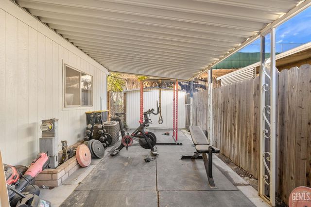 8536 Kern Canyon Road 195, Bakersfield, CA 93306