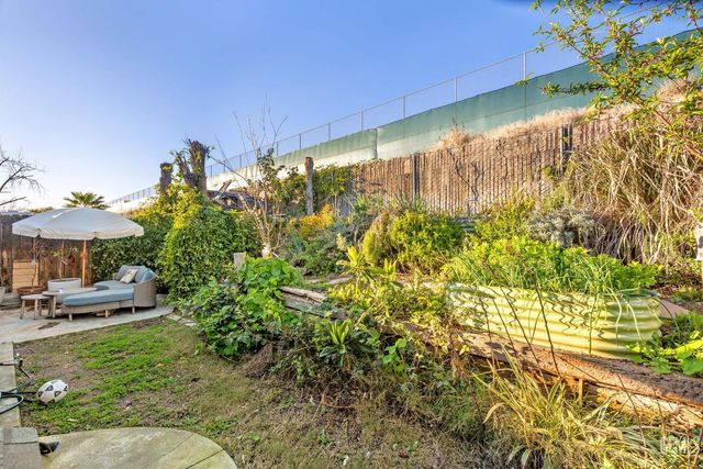 8536 Kern Canyon Road 195, Bakersfield, CA 93306