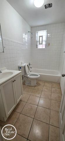 3014 Caniff Avenue, Hamtramck, MI 48212