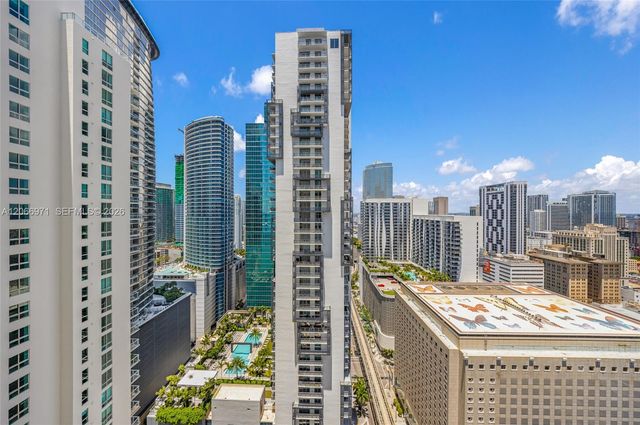 300 S Biscayne Boulevard T-2911, Miami, FL 33131