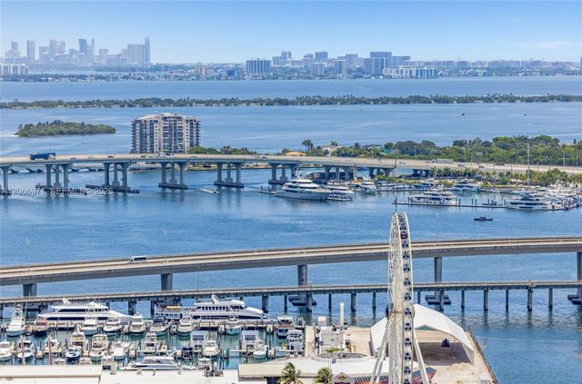 300 S Biscayne Boulevard T-2911, Miami, FL 33131
