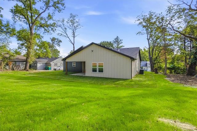 4126 Lloyd Street, Kansas City, KS 66103