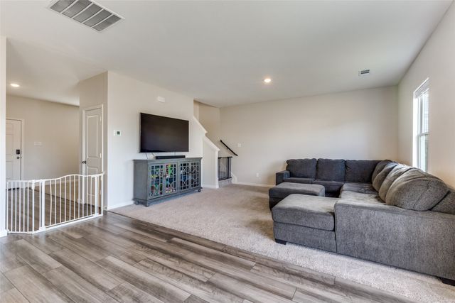 8249 Stovepipe Drive, Fort Worth, TX 76179