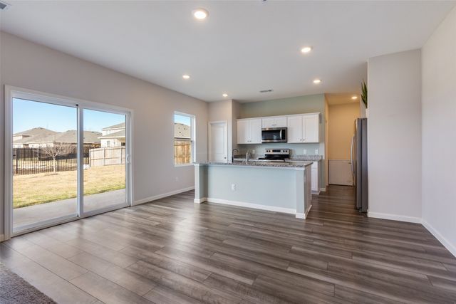 8249 Stovepipe Drive, Fort Worth, TX 76179