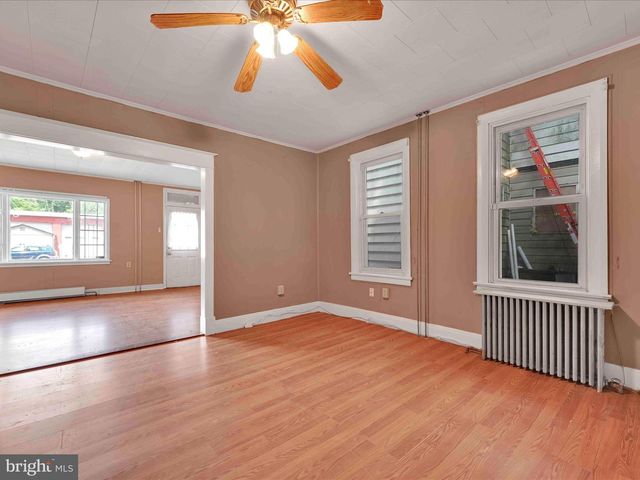 241 PEACOCK ST, Pottsville, PA 17901