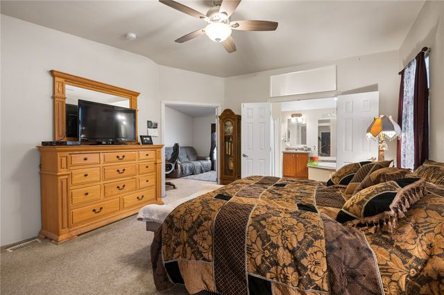 7125 W Agua Fria Drive, Golden Valley, AZ 86413