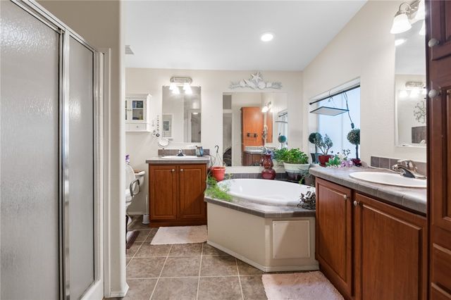 7125 W Agua Fria Drive, Golden Valley, AZ 86413