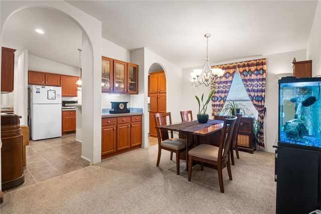 7125 W Agua Fria Drive, Golden Valley, AZ 86413