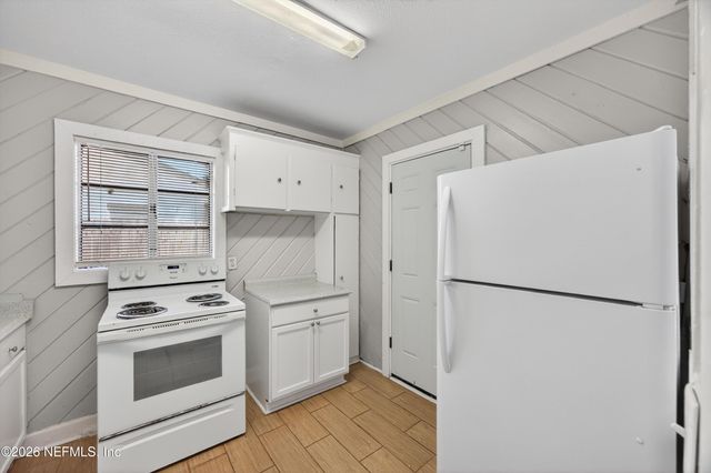 2960 W 10TH Street, Jacksonville, FL 32254