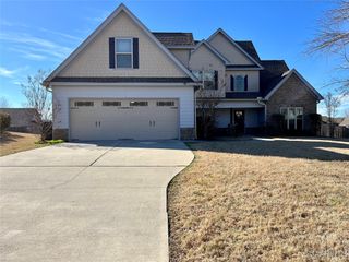 65 N Onyx Court, Pike Road, AL 36064