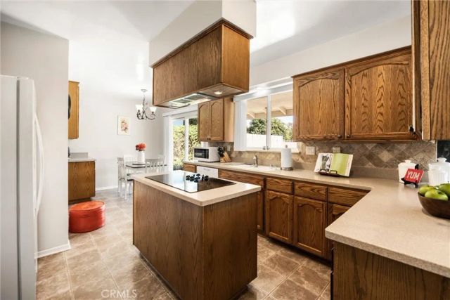 698 Wellesley, Claremont, CA 91711