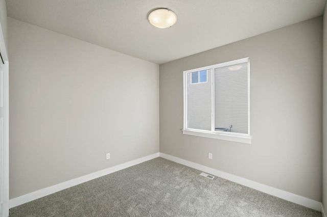 14242 Northpark Drive, Urbandale, IA 50323