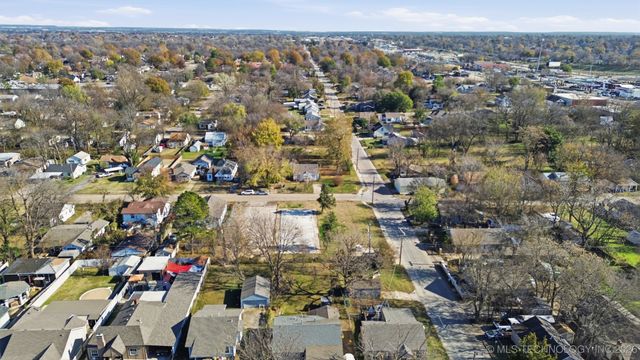 3015 E Archer Street, Tulsa, OK 74110