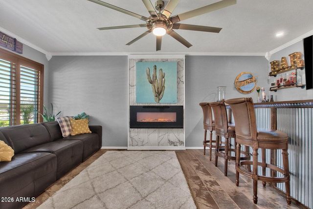 6621 E 4TH Street, Scottsdale, AZ 85251