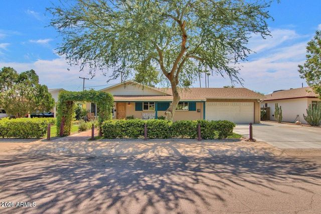 6621 E 4TH Street, Scottsdale, AZ 85251