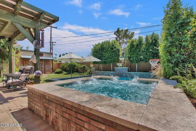 6621 E 4TH Street, Scottsdale, AZ 85251