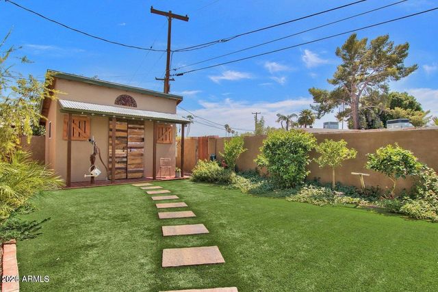 6621 E 4TH Street, Scottsdale, AZ 85251