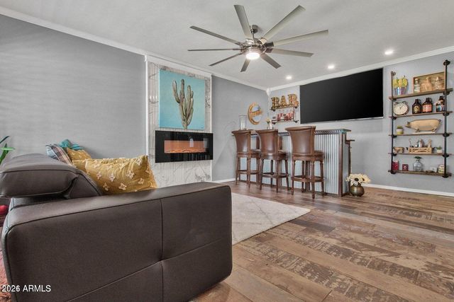 6621 E 4TH Street, Scottsdale, AZ 85251