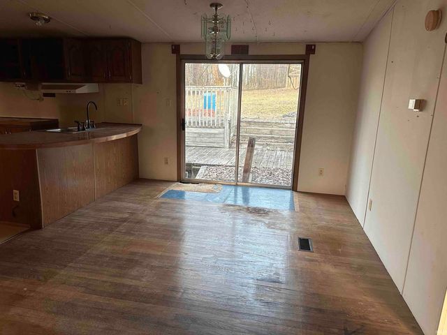 7685 N Cr 550 E, Grandview, IN 47615