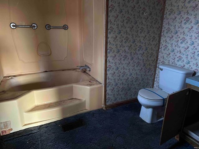 7685 N Cr 550 E, Grandview, IN 47615