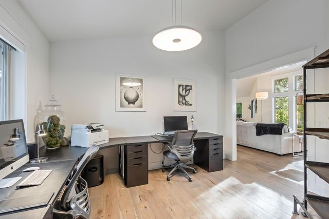 60755 Currant Way, Bend, OR 97702