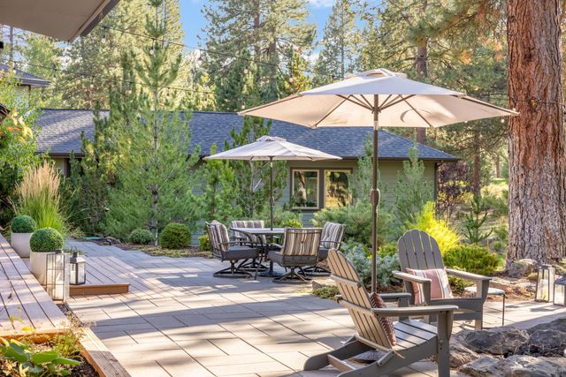 60755 Currant Way, Bend, OR 97702