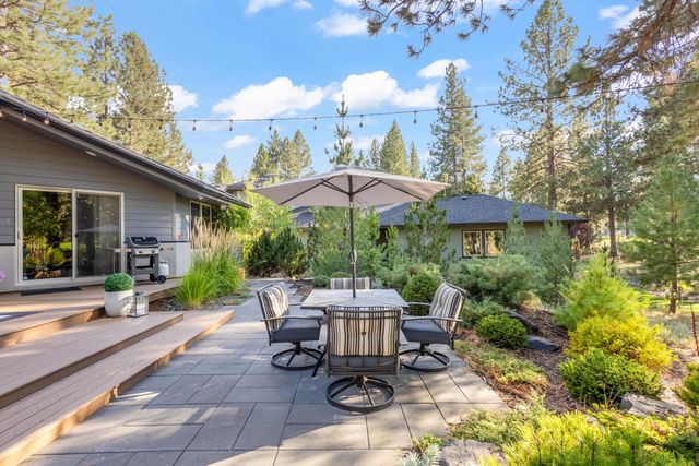 60755 Currant Way, Bend, OR 97702