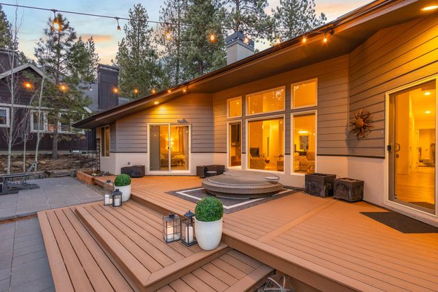 60755 Currant Way, Bend, OR 97702