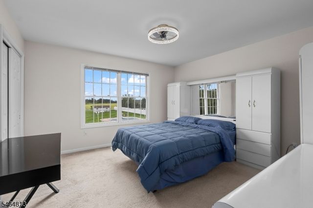 17 Woodcrest Ave, Mount Olive Twp., NJ 07828