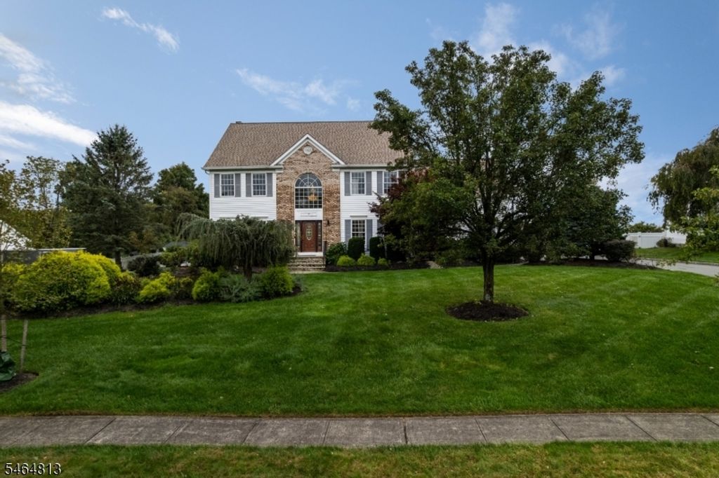 17 Woodcrest Ave, Mount Olive Twp., NJ 07828 — photo 2