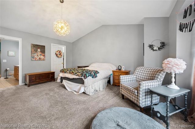 3910 Forest Edge Drive, Commerce Twp, MI 48382