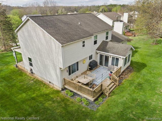 3910 Forest Edge Drive, Commerce Twp, MI 48382