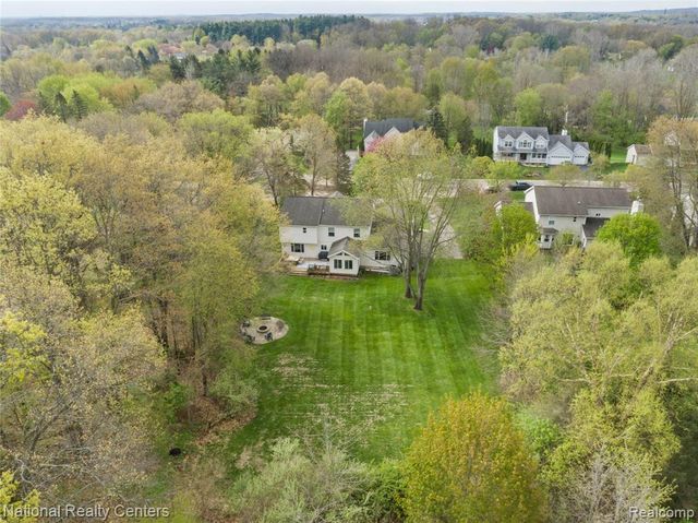 3910 Forest Edge Drive, Commerce Twp, MI 48382