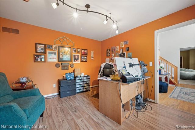 3910 Forest Edge Drive, Commerce Twp, MI 48382