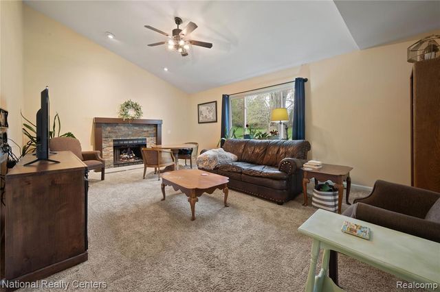 3910 Forest Edge Drive, Commerce Twp, MI 48382