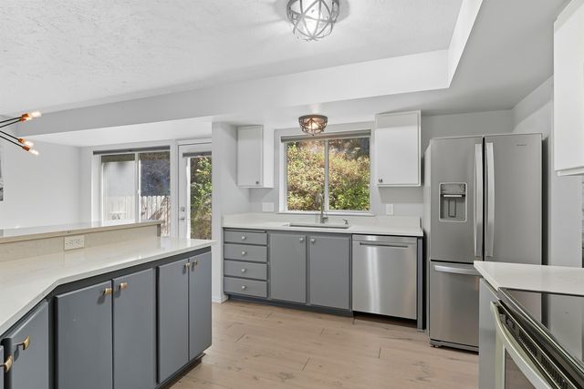 815 W Lincoln Blvd, Spokane, WA 99224