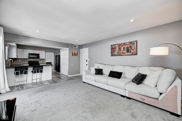 7620 Madden Lane, Fishers, IN 46038