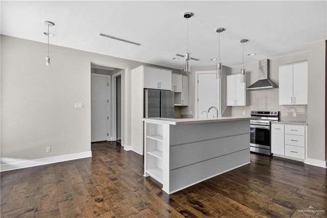 1444 Ozark Avenue, Mcallen, TX 78504
