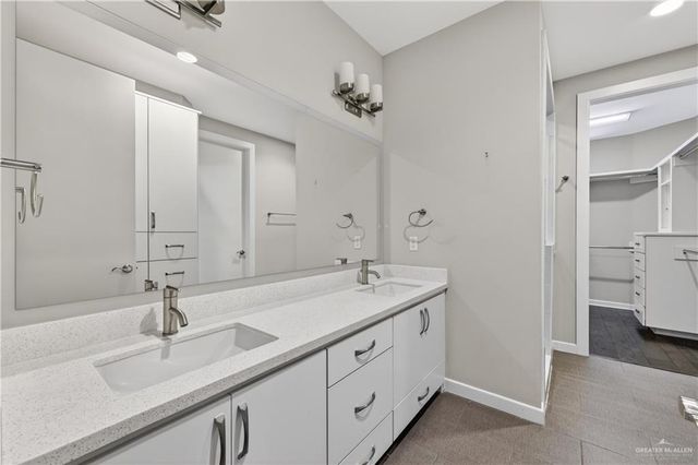 1444 Ozark Avenue, Mcallen, TX 78504