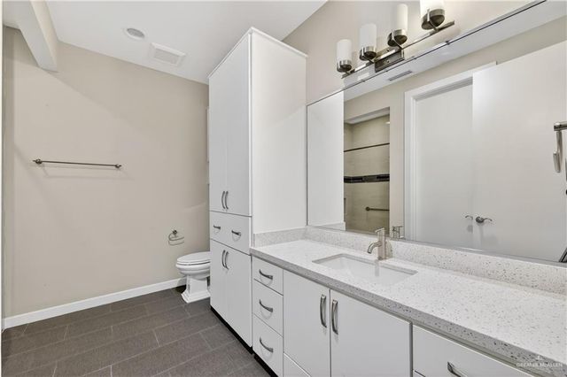 1444 Ozark Avenue, Mcallen, TX 78504