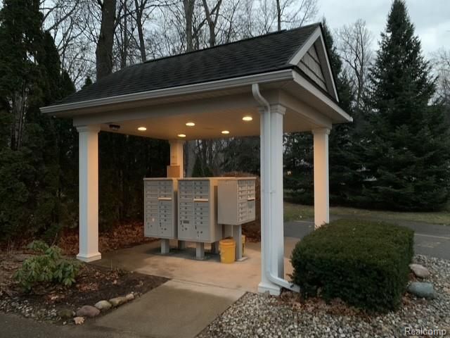 11449 Hidden Oaks Drive, Clio, MI 48420