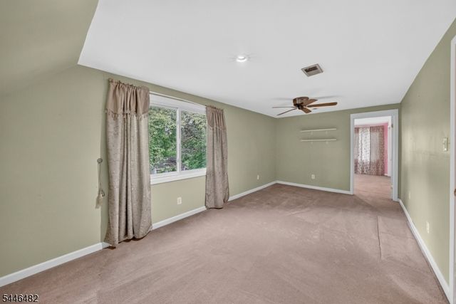 6 Concord Dr, Franklin Twp., NJ 08873