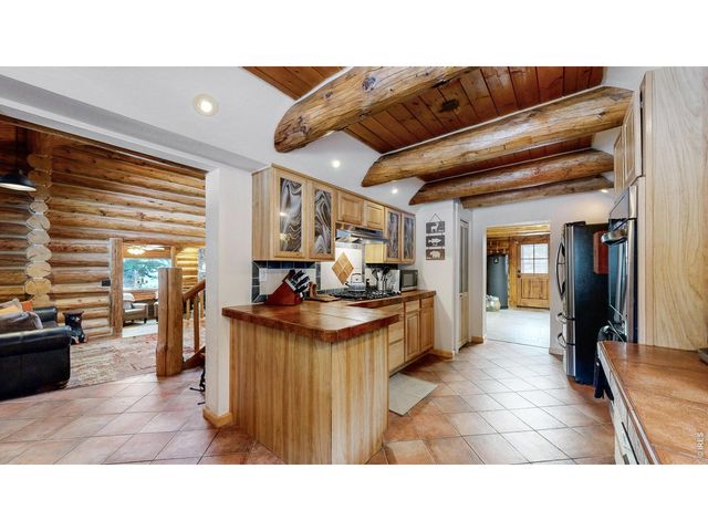 14142 N Saint Vrain Dr, Lyons, CO 80540