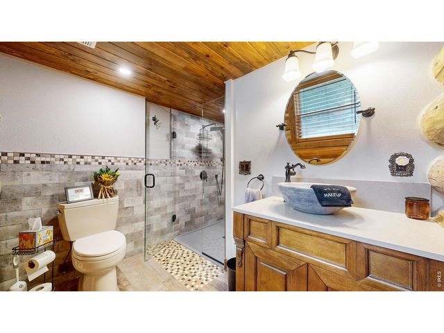 14142 N Saint Vrain Dr, Lyons, CO 80540