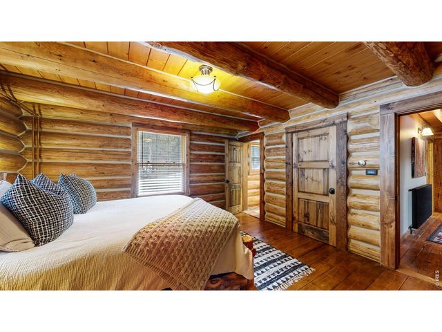 14142 N Saint Vrain Dr, Lyons, CO 80540