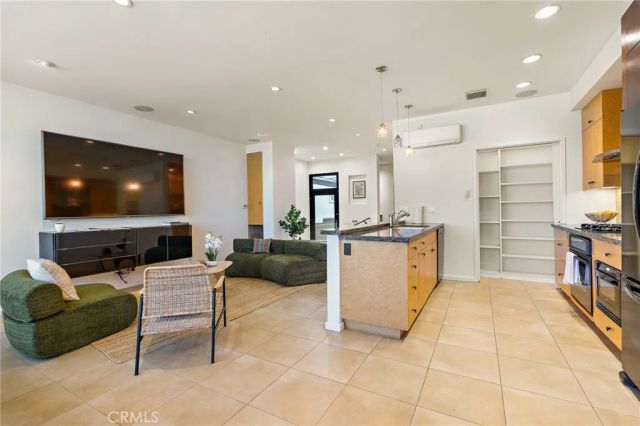 3009 Ocean Front Walk, Venice, CA 90291