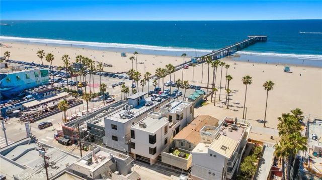 3009 Ocean Front Walk, Venice, CA 90291