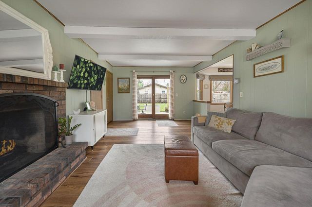 1000 School DRIVE, Waukesha, WI 53189